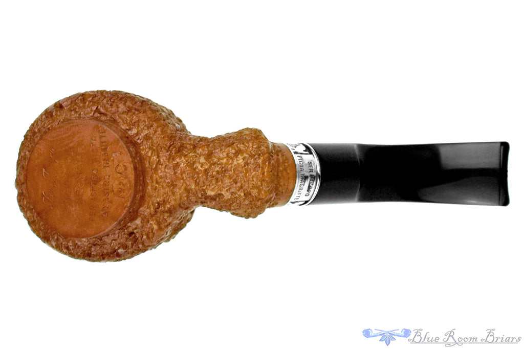 Blue Room Briars is proud to present this Ser Jacopo Spongia Bent Carved Picta Magritte with Silver Estate Pipe