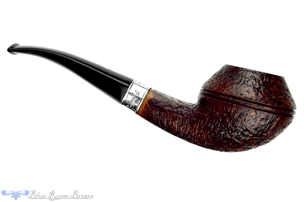 Blue Room Briars is proud to present this Ser Jacopo Domina 2019 Bent Sandblast Rhodesian with Silver Estate Pipe