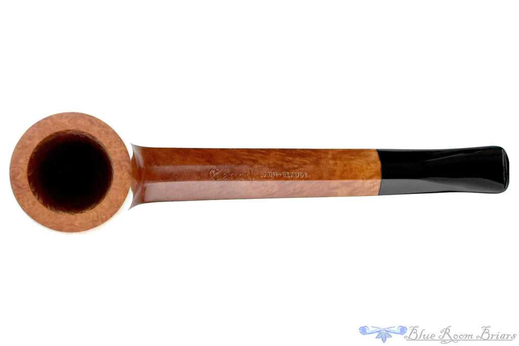 Blue Room Briars is proud to present this Genod Pipe Special Straight Grain Canadian Sitter with Panel Shank