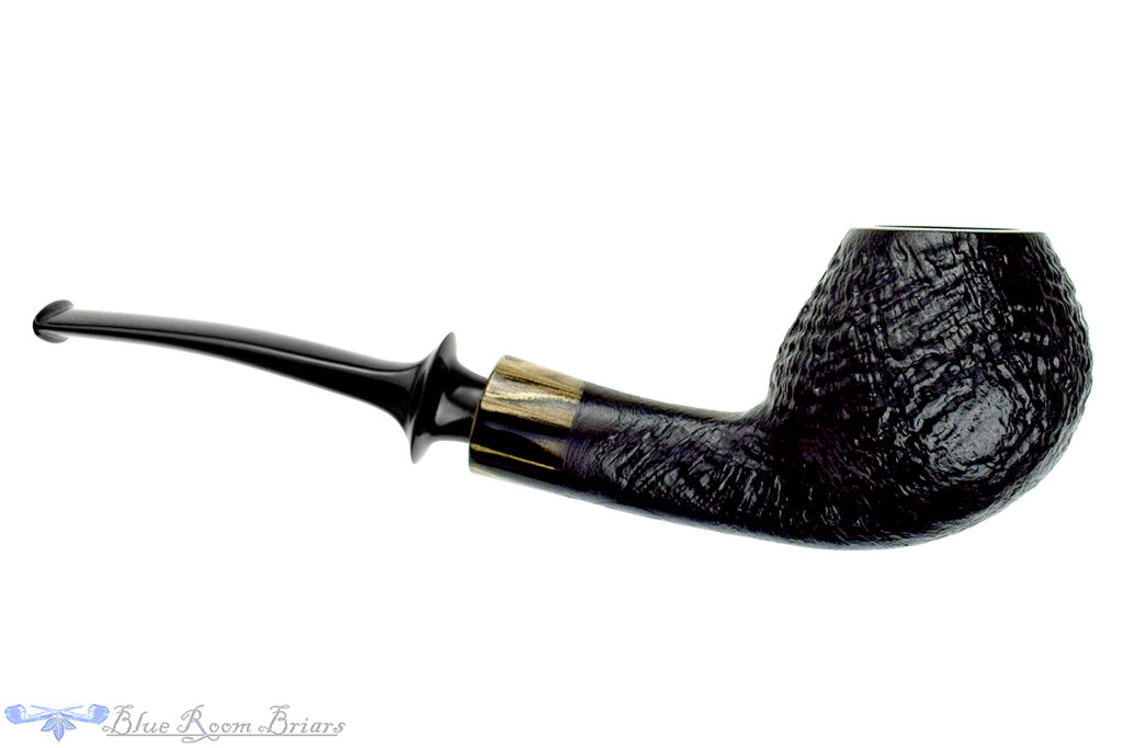 Blue Room Briars is proud to present this Bonsai Pipes By Tobias Höse Bent Black Blast Teapot with Sand Brindle