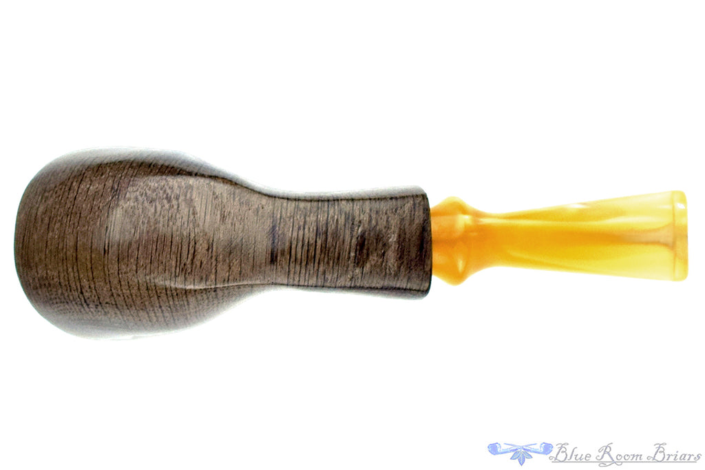 Blue Room Briars is proud to present this Ron Smith Pipe Morta Paneled Horn Sitter