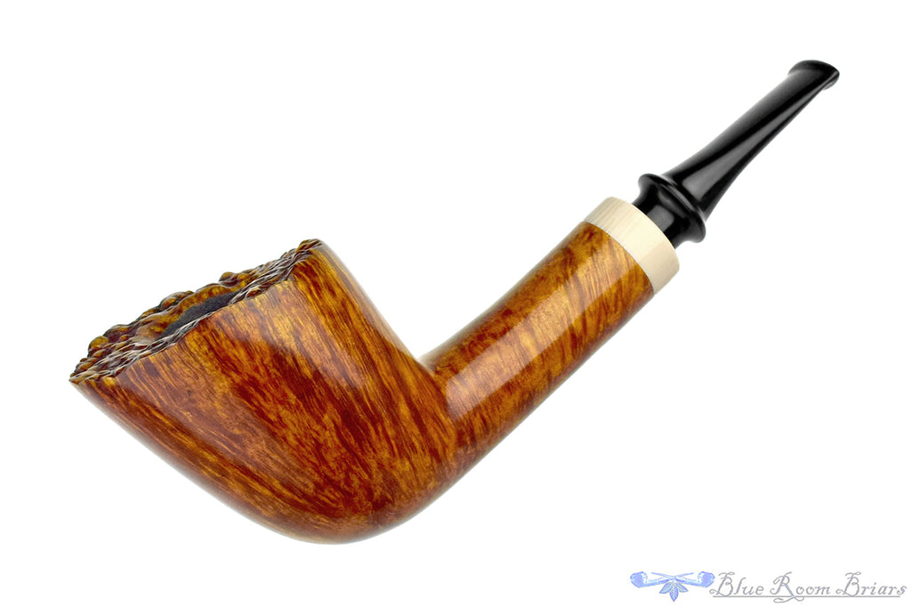 Tom Richard Pipe Freehand with Ivorite and Plateau