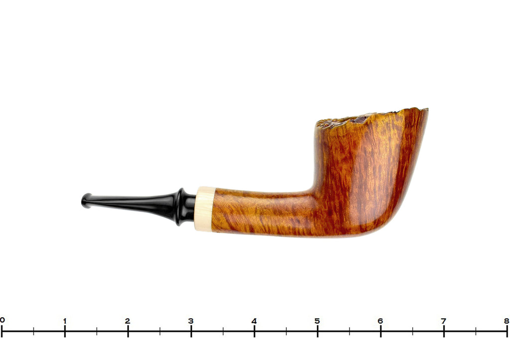Blue Room Briars is proud to present this Tom Richard Pipe Freehand with Ivorite and Plateau