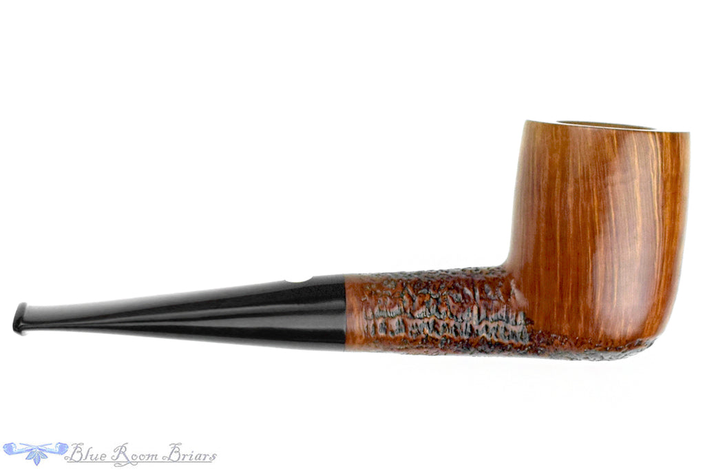 Blue Room Briars is proud to present this Mastro De Paja Pesaro 2D Partial Sandblast Billiard UNSMOKED Estate Pipe