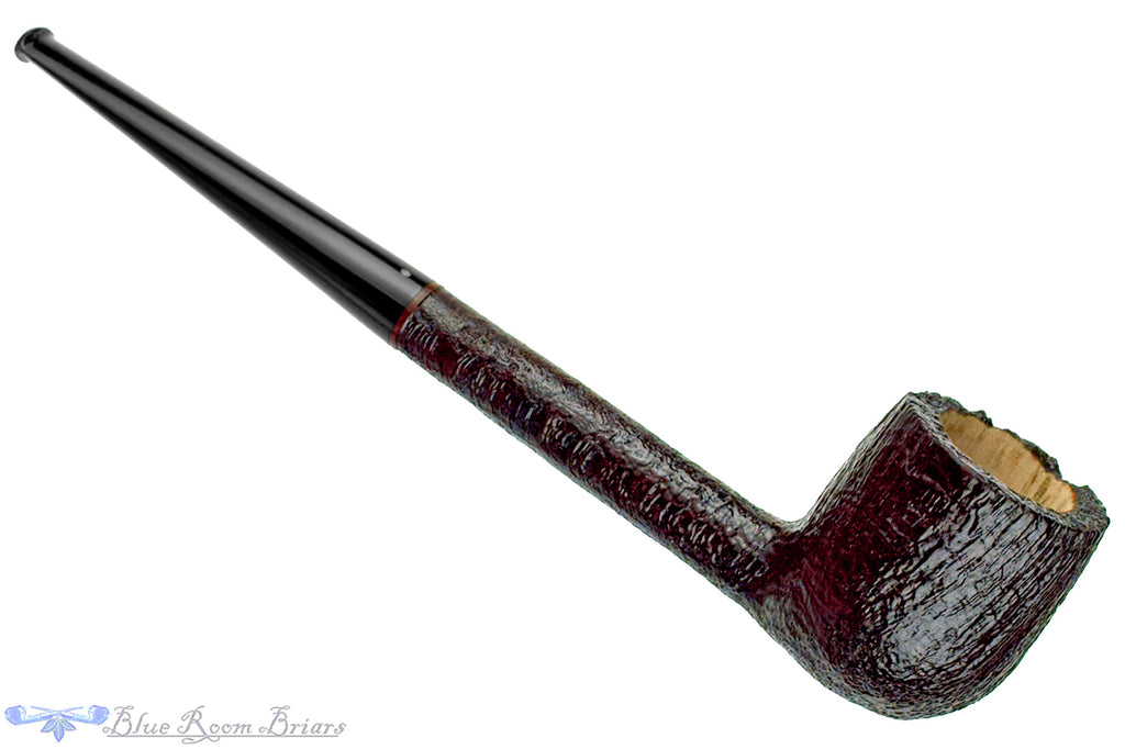 Blue Room Briars is proud to present this Chris Morgan Pipe Sandblast Long Pot Sitter with Plateau