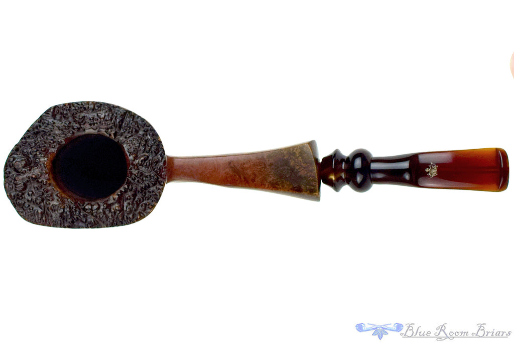 Blue Room Briar is proud to present this Ben Wade Intermezzo Large Bent Freehand with Plateau Estate Pipe