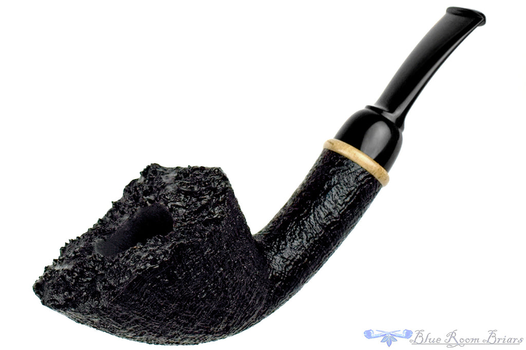 Blue Room Briars is proud to present this Bill Shslosky Pipe 812 Bent Black Blast Fan Dublin with Pyinma Burl and Plateau
