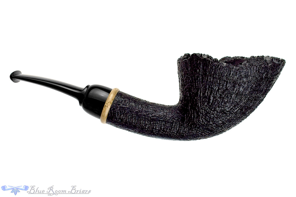 Blue Room Briars is proud to present this Bill Shslosky Pipe 812 Bent Black Blast Fan Dublin with Pyinma Burl and Plateau