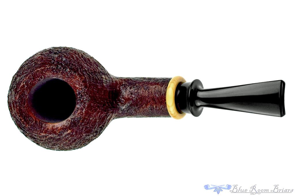 Blue Room Briars is proud to present this Bill Shalosky Pipe 809 Bent Sandblast Tomato with Boxwood