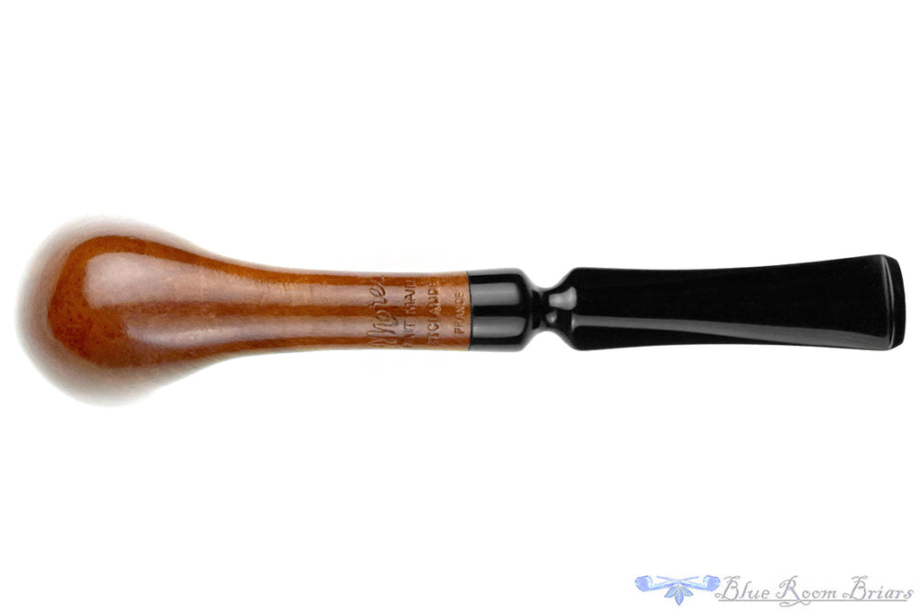 Blue Room Briars is proud to present this Morel Straight Grain Freehand Dublin with Plateau Estate Pipe