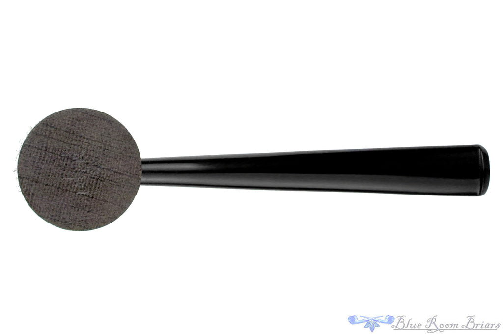 Blue Room Briars is proud to present this pYpi by Charl Goussard Morta Duke Poker with Military Mount