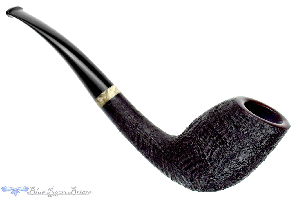 Blue Room Briars is proud to present this Yosef Zehnder Pipe Bent Sandblast Duck Egg with Musk Ox