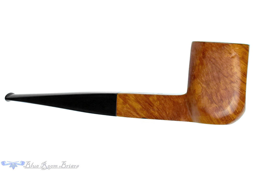 Blue Room Briar is proud to present this GBD Virgin Colossus Foursquare (Pre-Cadogan) Sitter Estate Pipe