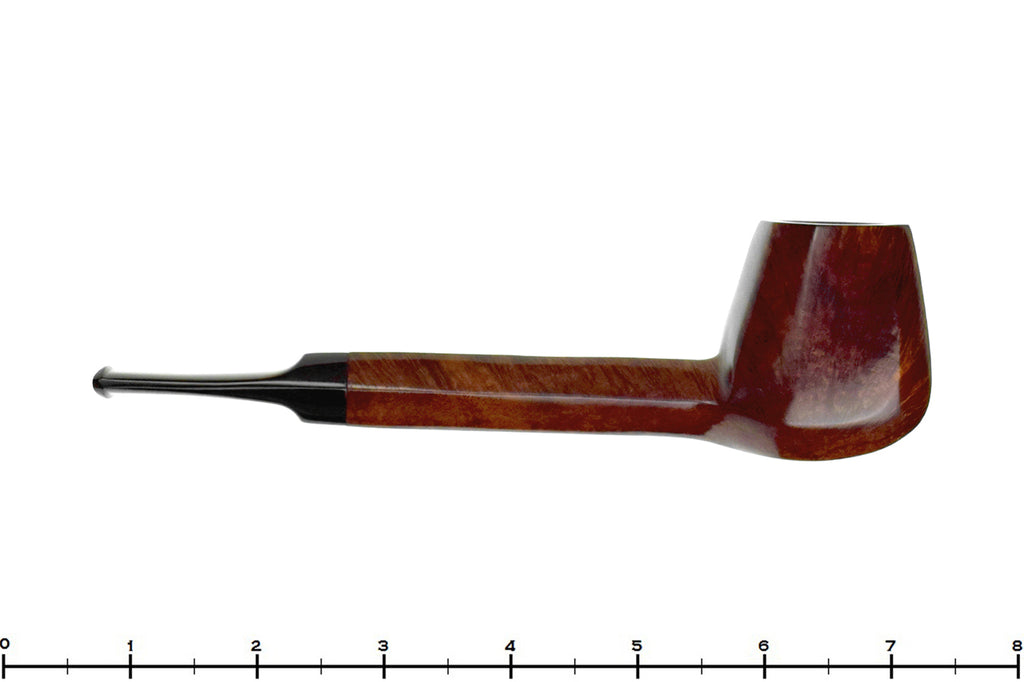 Blue Room Briars is proud to present this Cellini Original Panel Egg with Diamond Shank Sitter Estate Pipe