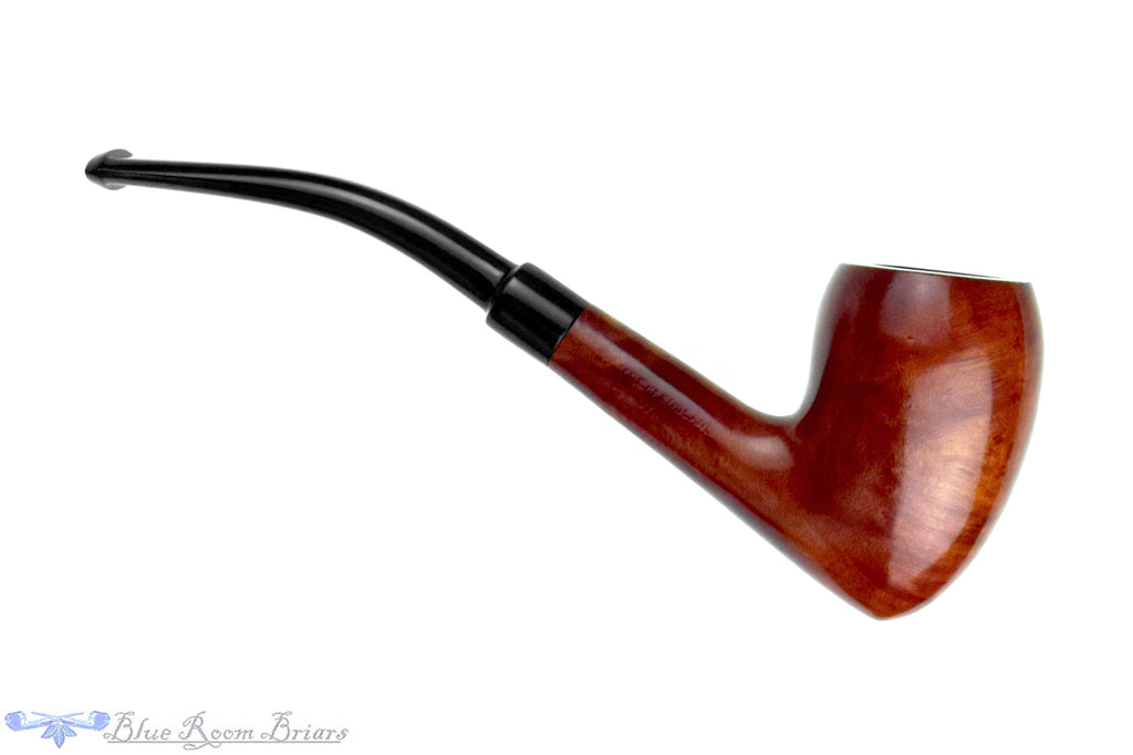 Blue Room Briars is proud to present this BBB Classic 257 Bent Acorn Estate Pipe