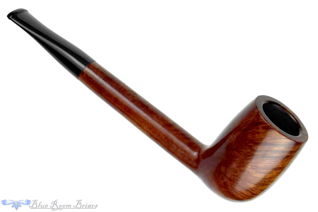 Blue Room Briars is proud to present this BBB London Made 539 Canadian Estate Pipe