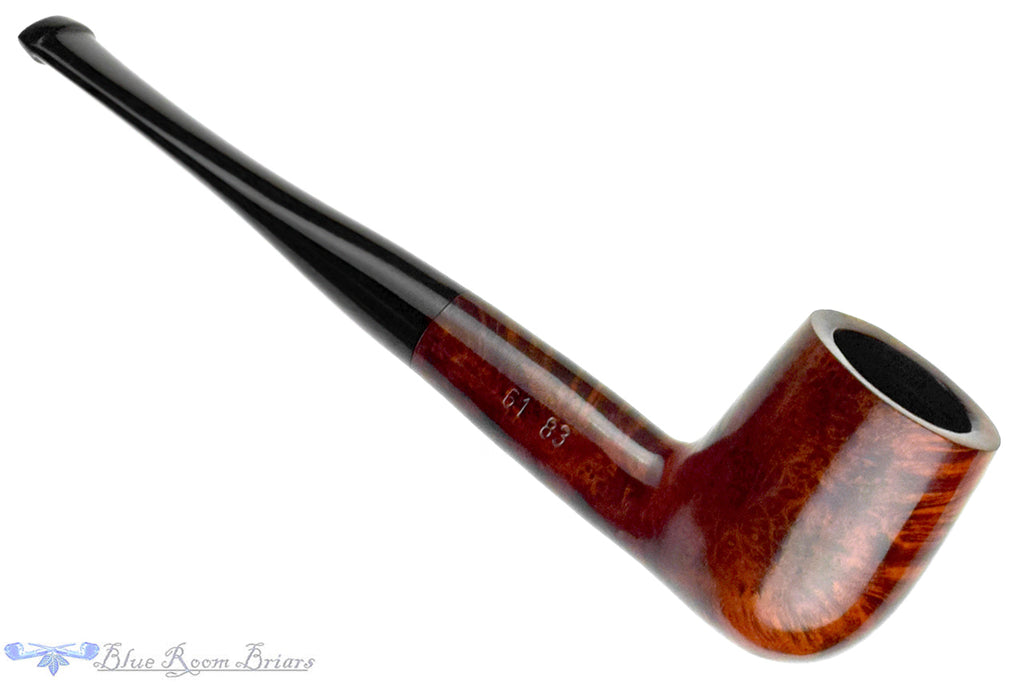 Blue Room Briars is proud to present this Barry 61 83 Billiard Estate Pipe
