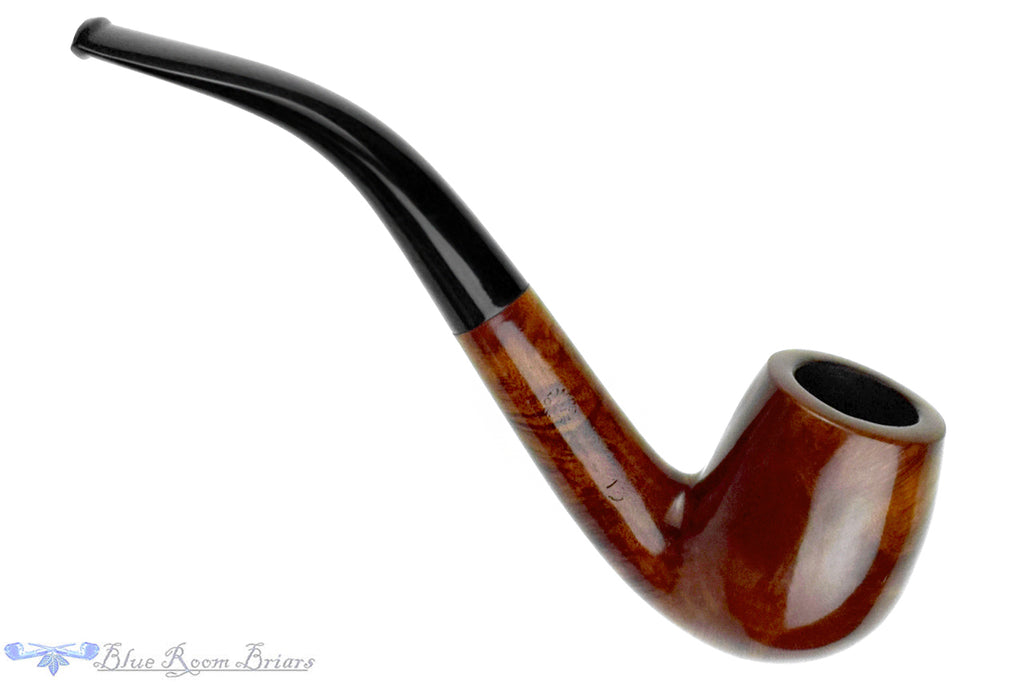 Blue Room Briars is proud to present this Comoy's Tradition 13 Bent Billiard Estate Pipe