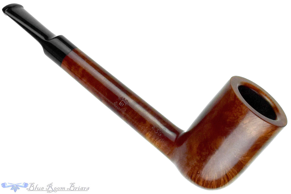Blue Room Briar is proud to present this Straus Private Stock 435 Lovat Estate Pipe