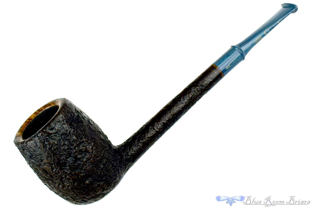 Blue Room Briars is proud to present this Nate King Pipe 1044 Crosscut Sandblast Lovat with Brindle