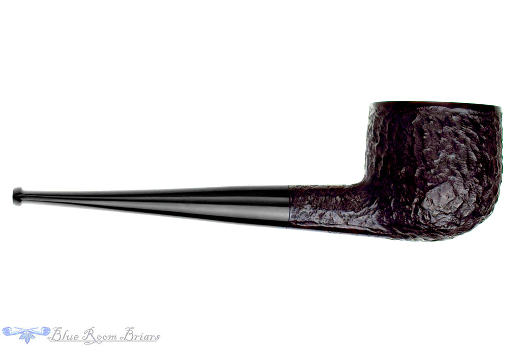 Blue Room Briar is proud to present this Julius Vesz 44 Carved Pot UNSMOKED Estate Pipe
