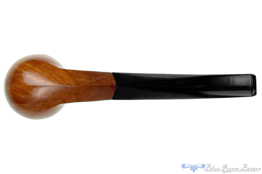 Blue Room Briar is proud to present this Cellini Bulldog Estate Pipe