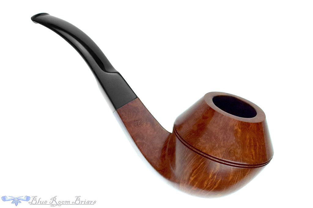 Blue Room Briar is proud to present this E Wilke (J.T. Cooke) Large Bent Bulldog Estate Pipe