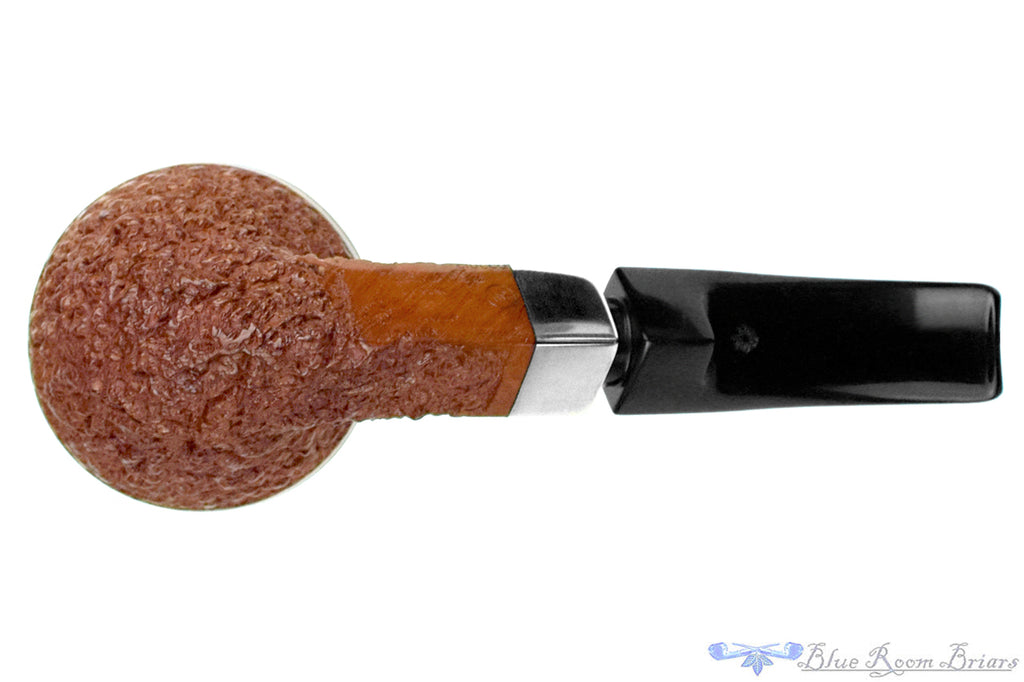Blue Room Briar is proud to present this Mastra de Paja Ciocco Pesaro Gigante Bent Carved Bulldog with Silver Estate Pipe