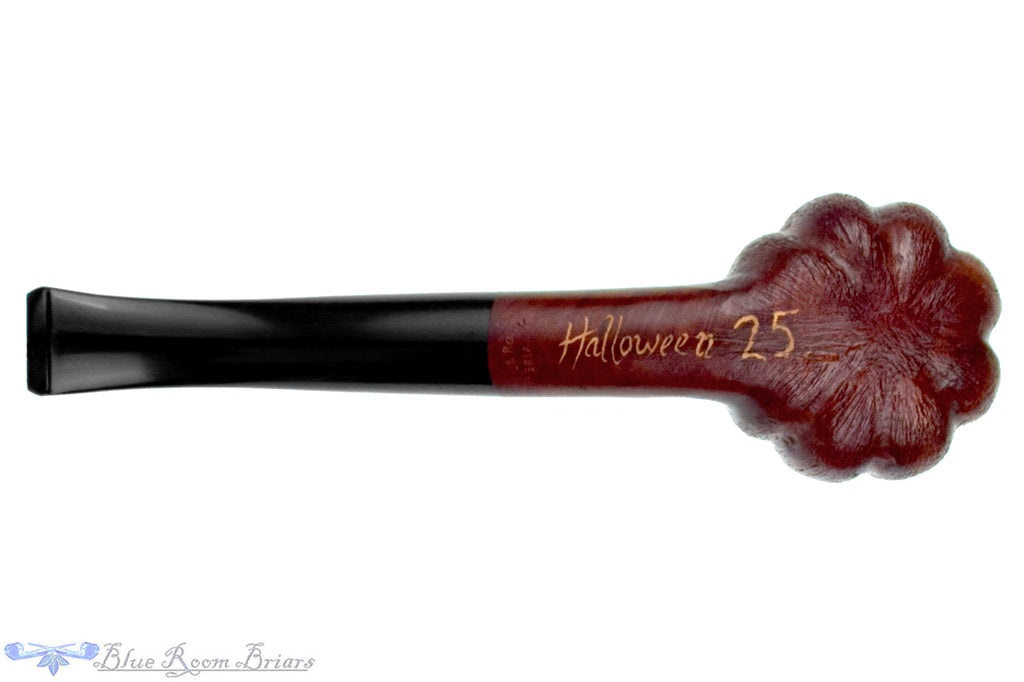 Blue Room Briars Pipe 2025 Halloween Bent Carved Glow in the Dark Jack-O'-Lantern