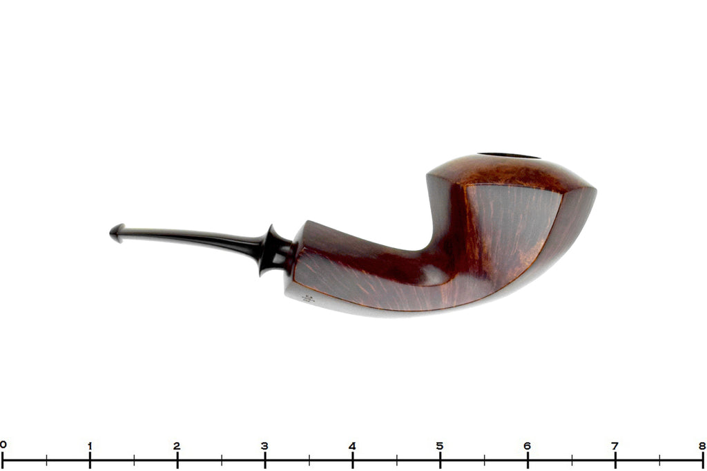 Blue Room Briars is proud to present this James Gilliam Bent Paneled Dublin Estate Pipe