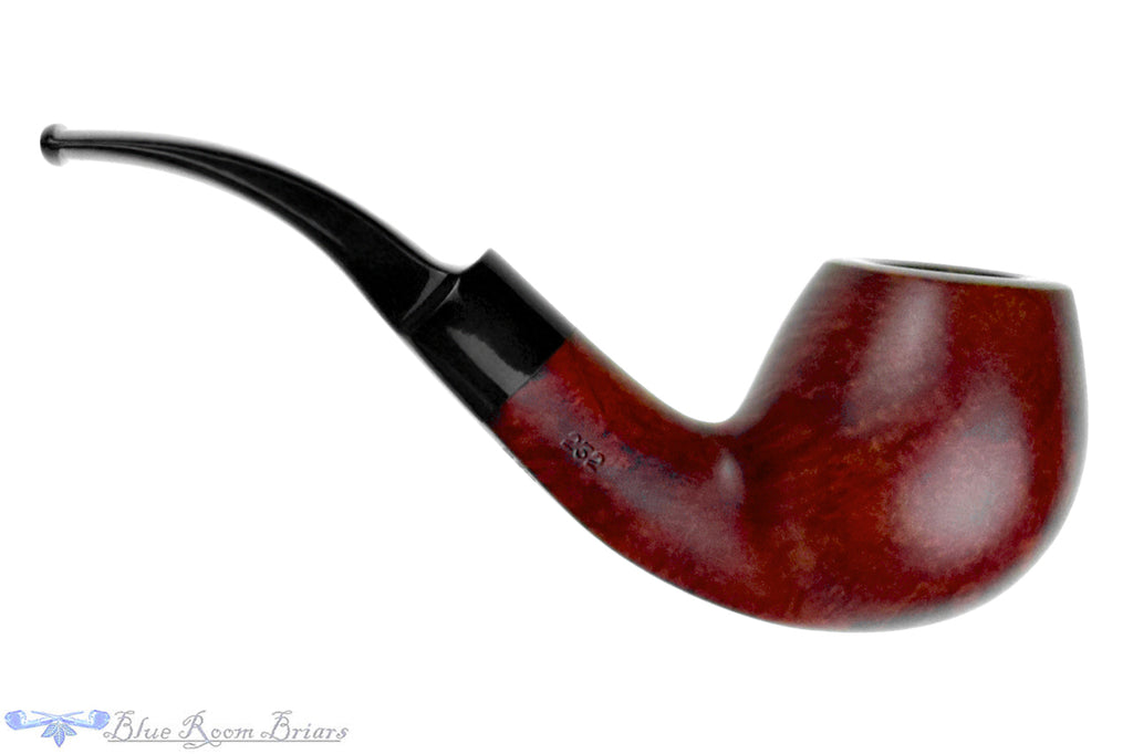 Blue Room Briars is proud to present this Stanwell Danish Design Silke Brun 232 Bent Egg (9mm Filter) UNSMOKED Estate Pipe