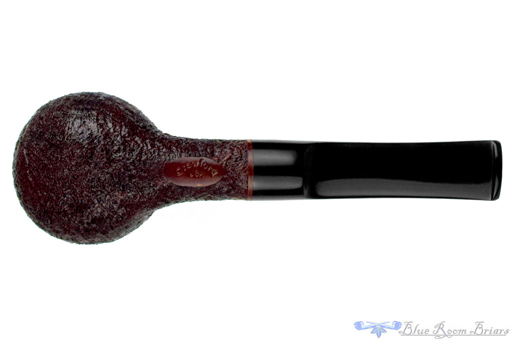 Blue Room Briar is proud to present this Jerry Crawford Sandblast Apple Estate Pipe