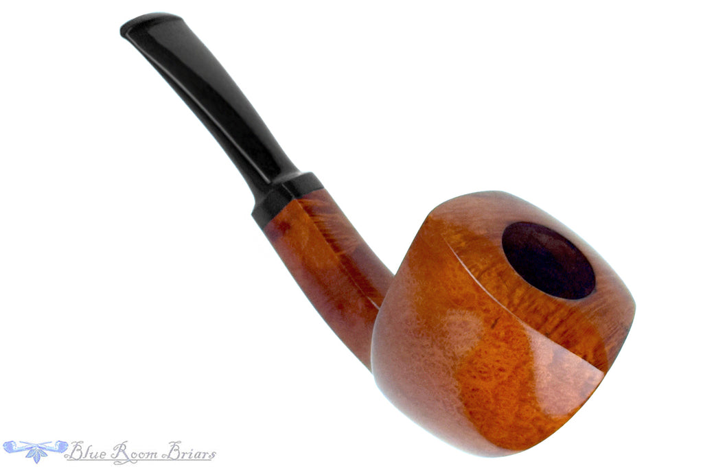 Blue Room Briars is proud to present this Erik Nielsen Pipe Grade B Asymmetric Panel Dublin