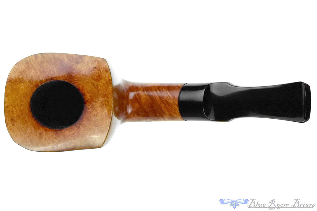 Blue Room Briars is proud to present this Blatter Select Bent Freehand Estate Pipe