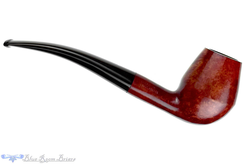 Blue Room Briars is proud to present this Dunhill Bruyere 54539 (1982 Make) Bent Tall Rhodesian Estate Pipe
