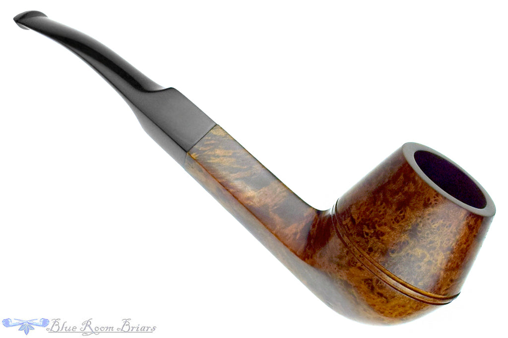 Blue Room Briars is proud to present this Toba 2 Bent Tall Bulldog Estate Pipe