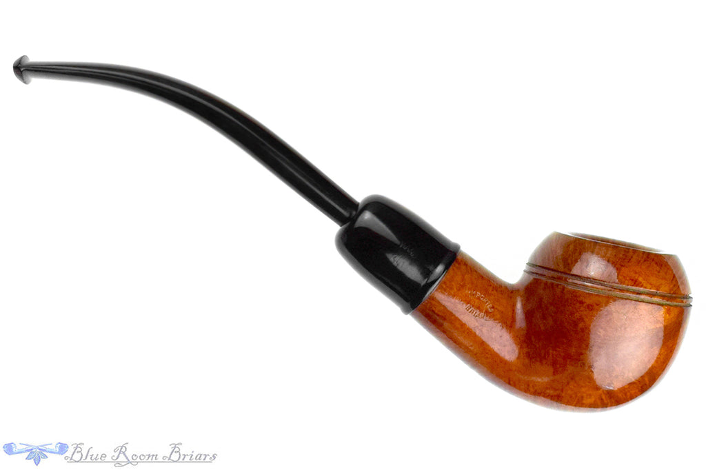 Blue Room Briars is proud to present this T.V. Pipe Bent Bullmoose UNSMOKED Estate Pipe