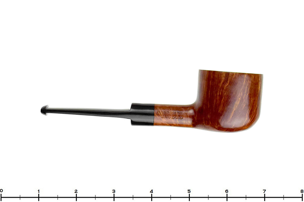 Blue Room Briars is proud to present this Northern Briars by Ian Walker Premier Pot Sitter Estate Pipe