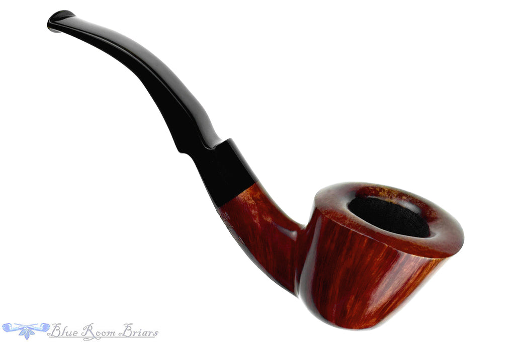 Blue Room Briars is proud to present this Preben Holm Traditional Private Collection A 101 Bent Yachtsman Sitter Estate Pipe