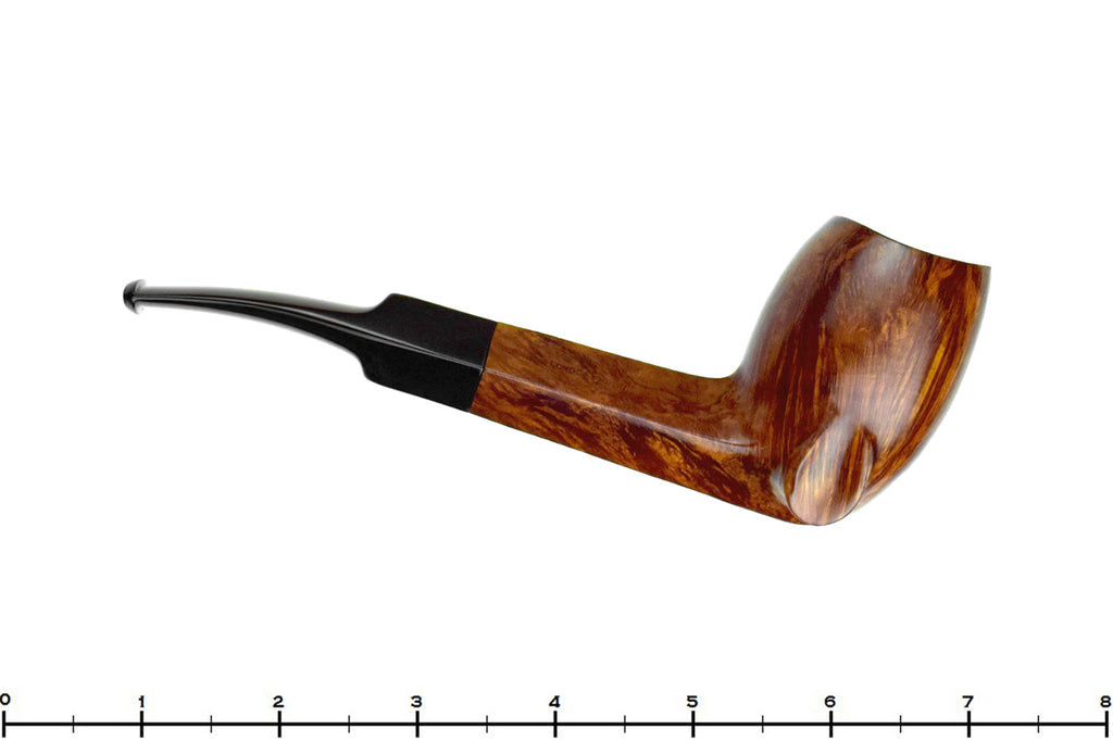 Blue Room Briars is proud to present this GBD Unique (Pre-Cadogan) Walrus with Diamond Shank Estate Pipe with Replacement Stem