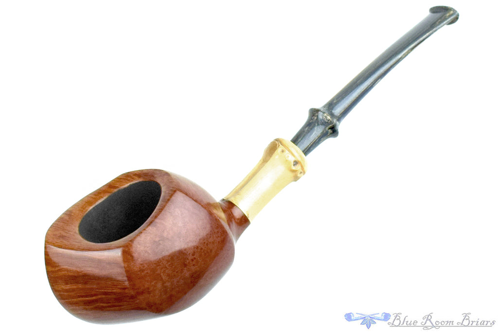 Blue Room Briars is proud to present this Nate King Pipe 1122 Natural Smooth Blowfish with Bamboo