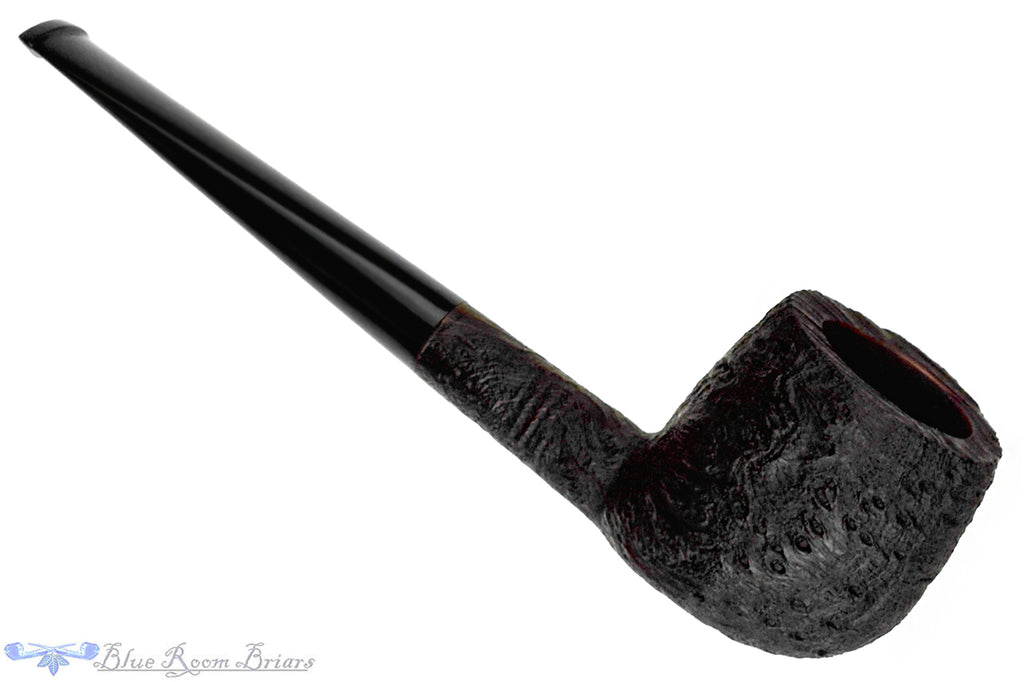 Blue Room Briars is proud to present this Yorgos Mitakidis Pipe Sandblast Strawberry Wood Opera