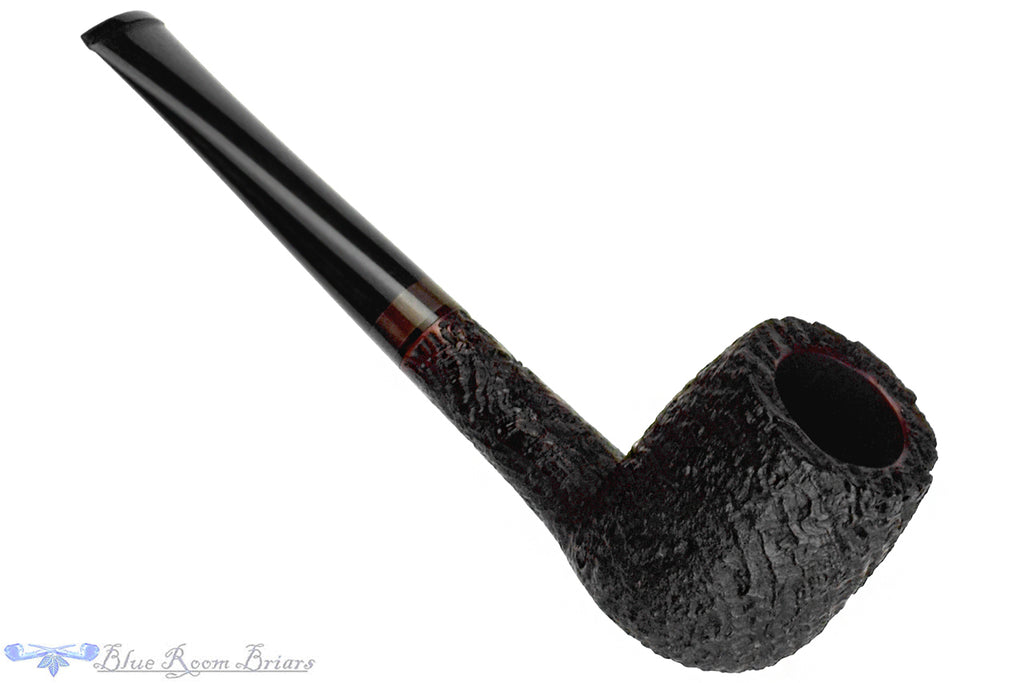 Blue Room Briars is proud to present this Yorgos Mitakidis Pipe Sandblast Billiard with Horn
