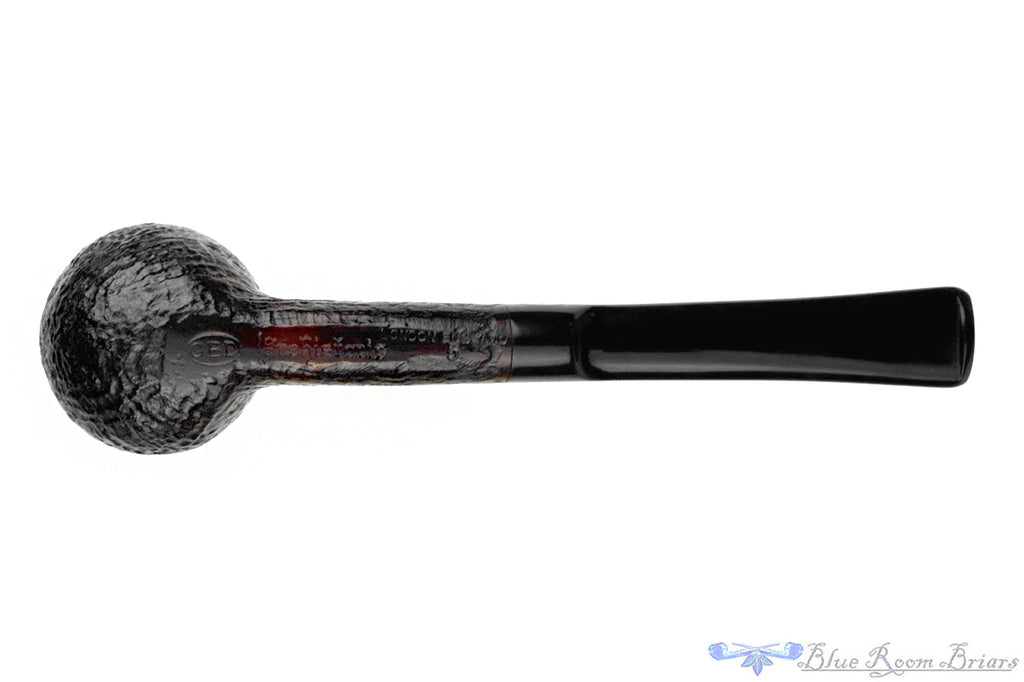 Blue Room Briars is proud to present this GBD Prehistoric 6 (Pre-Cadogan) Sandblast Apple Estate Pipe