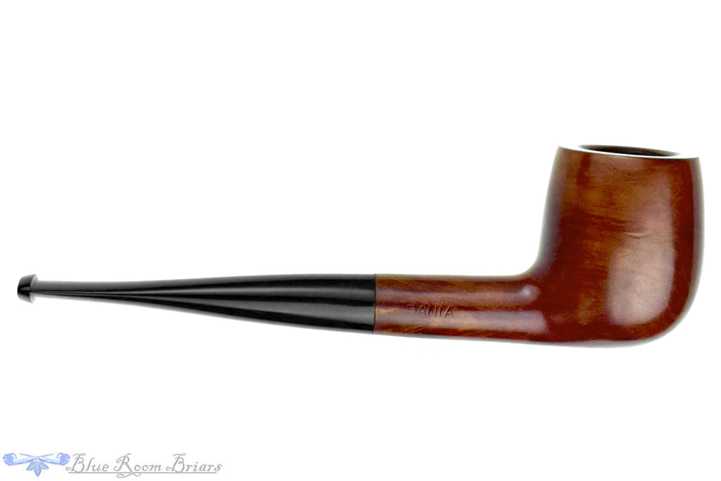 Blue Room Briars is proud to present this Georg Jensen Dania Billiard Estate Pipe with BRB Replacement Stem