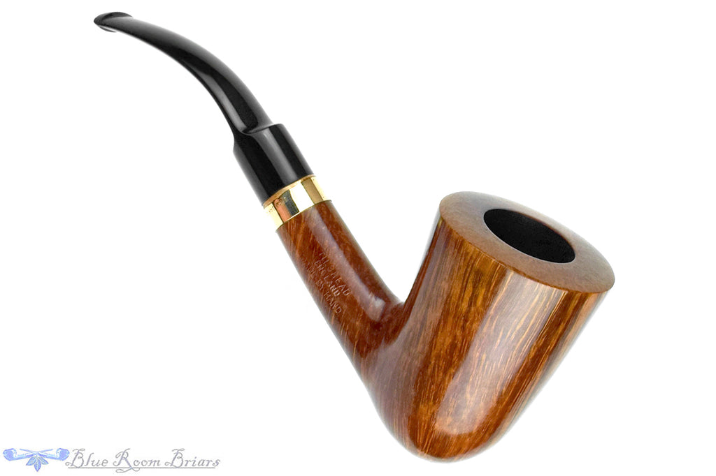 Blue Room Briars is proud to present this James Upshall Bent Dublin with Gold Estate Pipe