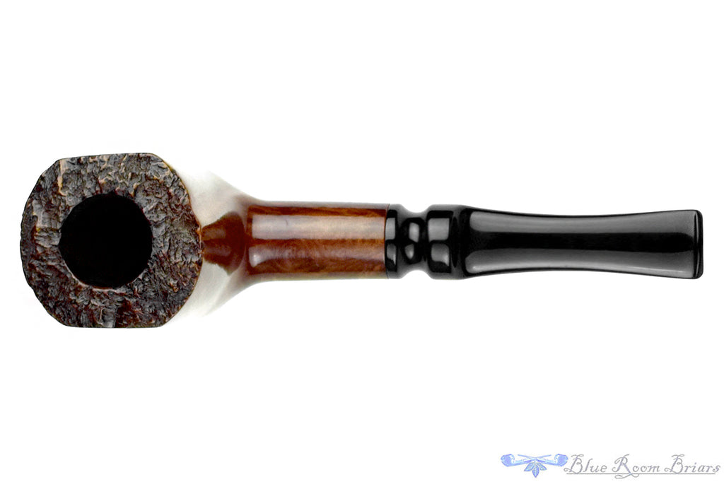 Blue Room Briars is proud to present this English Straight Grain Panel Billiard Estate Pipe
