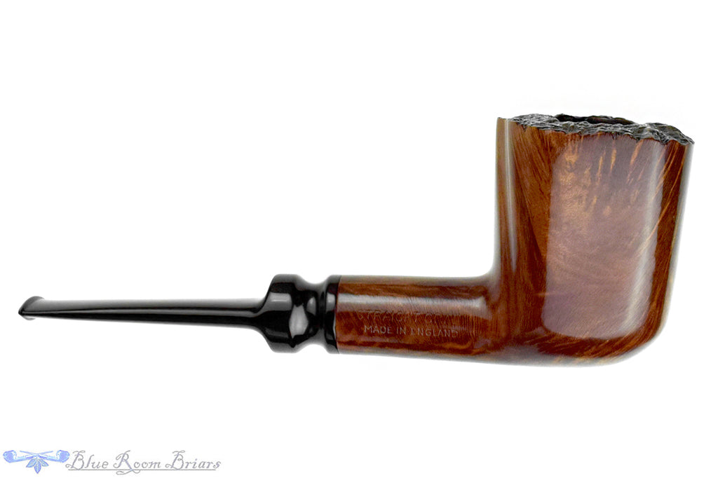 Blue Room Briars is proud to present this English Straight Grain Panel Billiard Estate Pipe