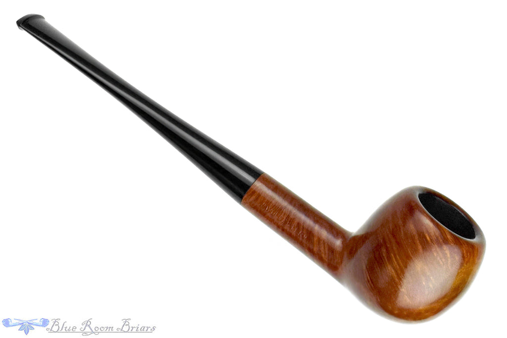 Blue Room Briars is proud to present this Sasieni Four Dot Natural "Worcester" Apple Sitter Estate Pipe