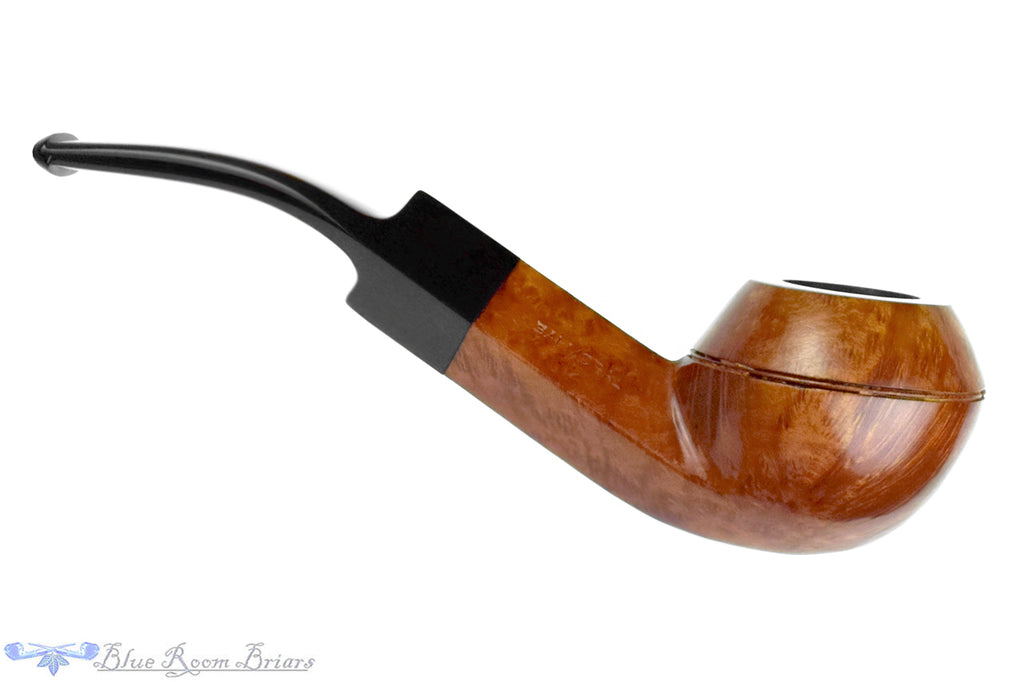 Blue Room Briars is proud to present this Astley's Balmoral Bent Bulldog Estate Pipe